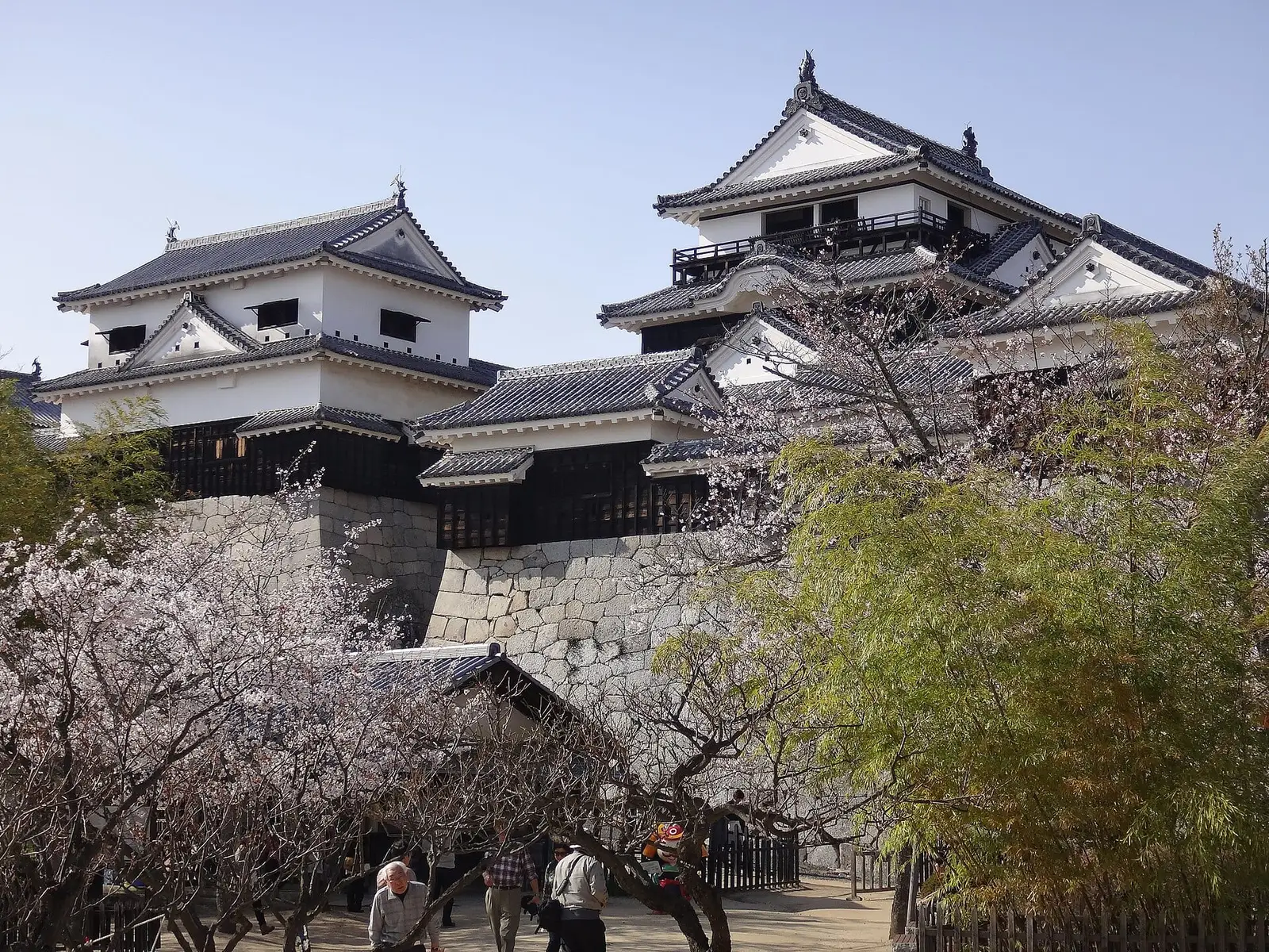 Turmgruppe der Burg Matsuyama