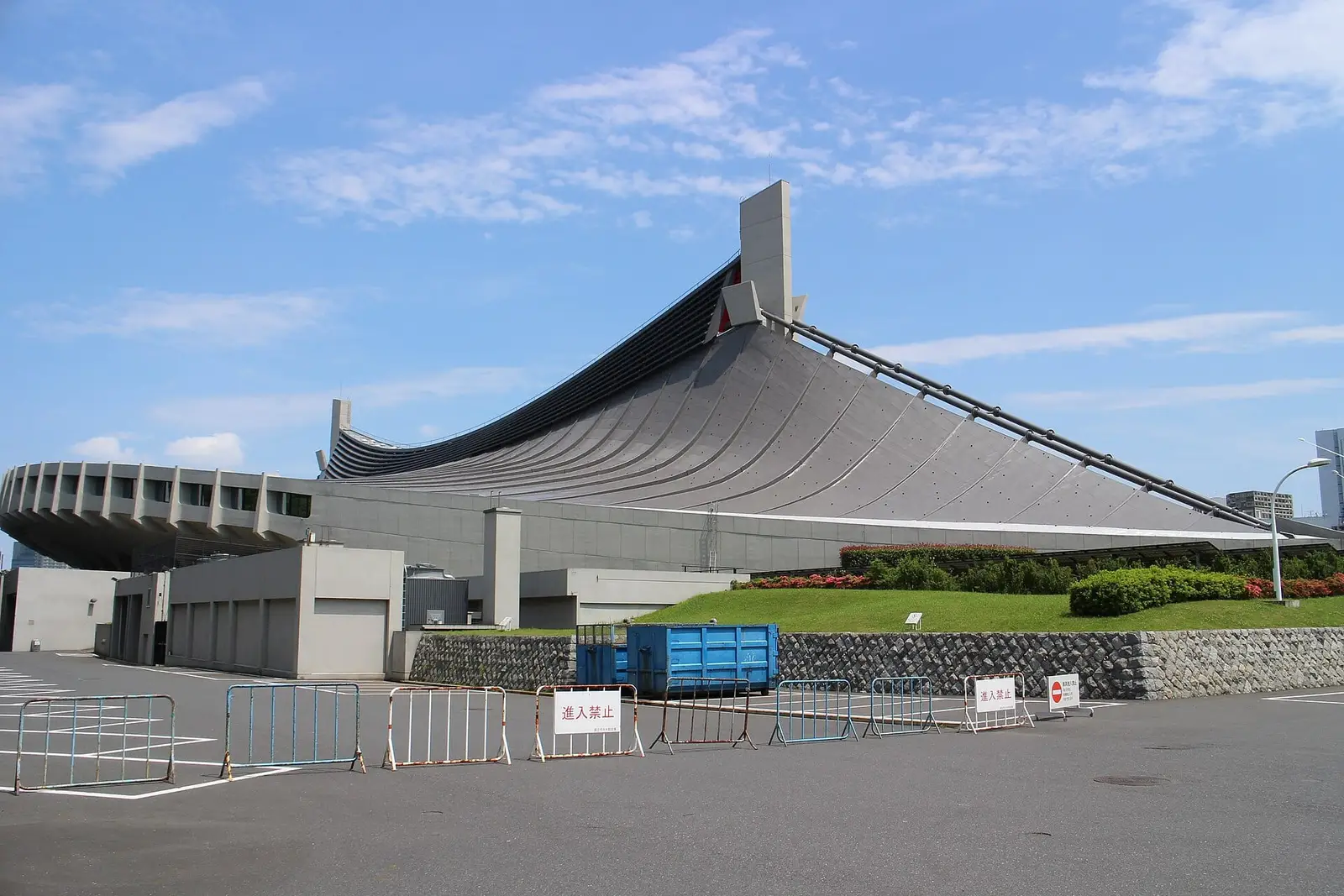 Hängedach der ersten Halle des Nationalen Yoyogi-Stadions